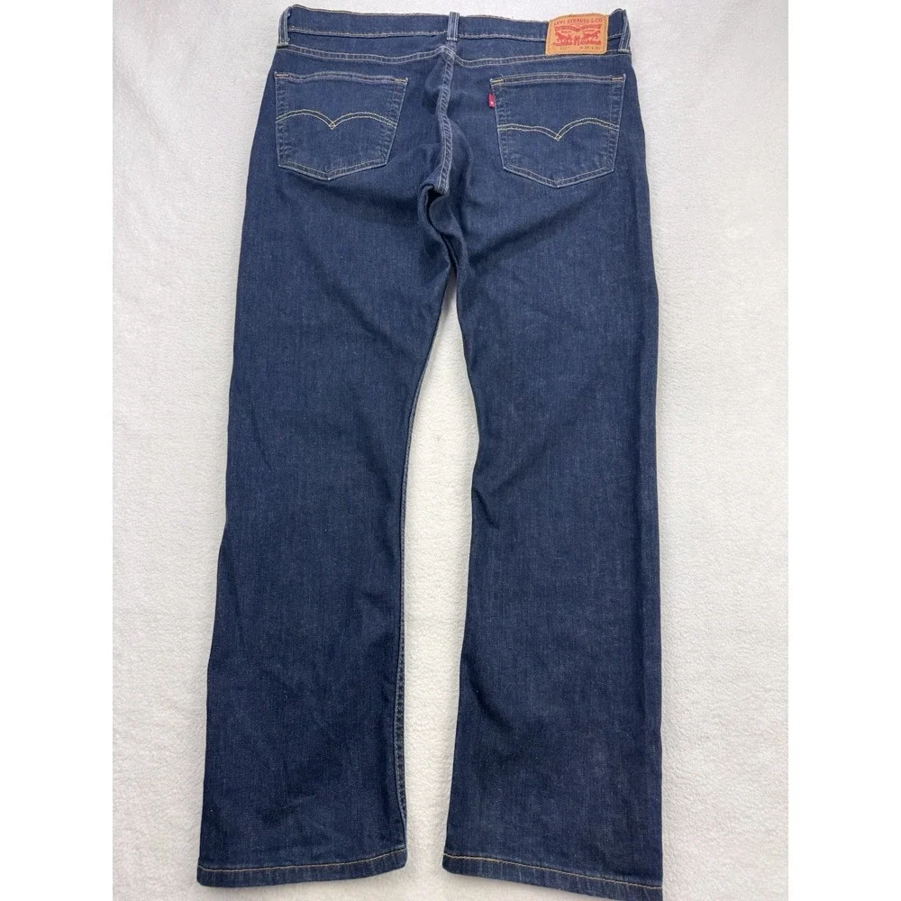 Levis levis 513